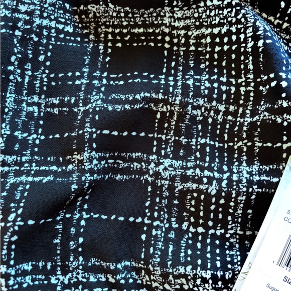 Royalty For Me Black & White Plaid 3/4 Sleeve Zipper Cropped Light Shackett NWT - Picture 6 of 8